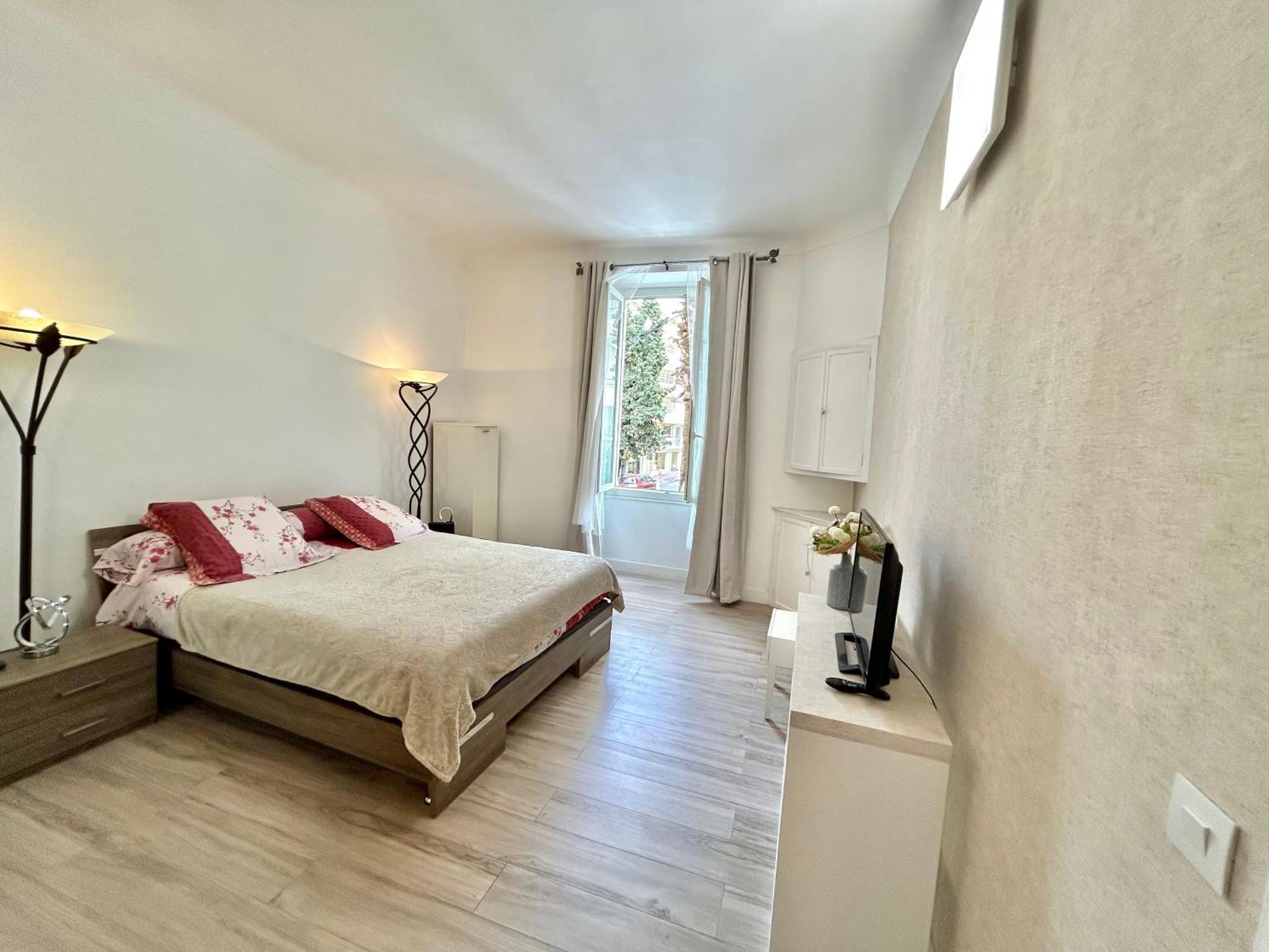Amiral Courbet Apartment Juan-les-Pins Exterior photo
